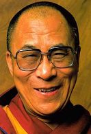 Sa Sainteté le Dalaï-Lama Retour